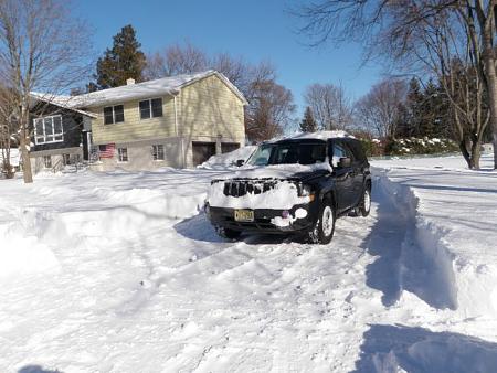 Click image for larger version. 

Name:	snow_jeep.jpg 
Views:	1 
Size:	52.1 KB 
ID:	12921