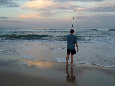 Click image for larger version. 

Name:	fishing sunrise.jpg 
Views:	1 
Size:	43.9 KB 
ID:	15330