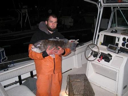 Click image for larger version. 

Name:	ny record blackfish nov 2009.jpg 
Views:	1 
Size:	34.3 KB 
ID:	8220