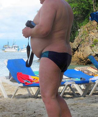 Click image for larger version. 

Name:	fat-guy speedo dinner for the MEATMEN.jpg 
Views:	35 
Size:	25.7 KB 
ID:	17120