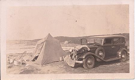 Tent on Montauk Beach 1942,43.jpg