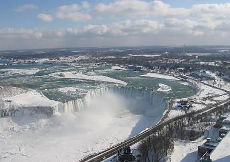 Click image for larger version. 

Name:	niagara frozen.jpg 
Views:	0 
Size:	93.0 KB 
ID:	9613