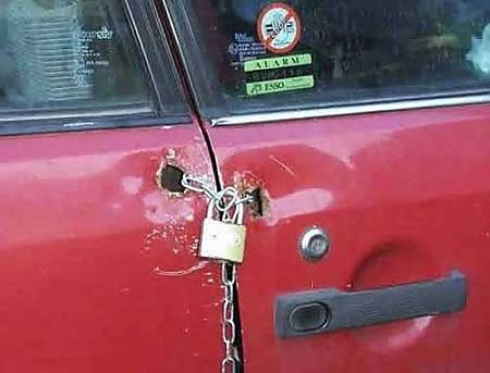 redneck-door-lock.jpg