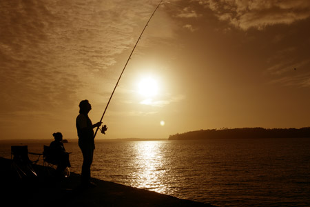 Click image for larger version. 

Name:	TA433.-Sunset-fishing.jpg 
Views:	33 
Size:	27.7 KB 
ID:	4002